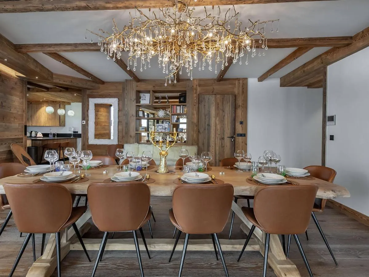 Appartement Elegant Avec Jacuzzi A Val-D'Isere - 4 Chambres En Suite, Proche Piste De Bellevarde - Fr-1-567-87
