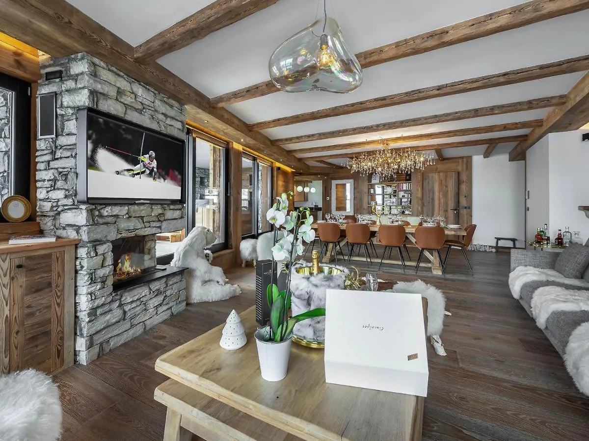Appartement Elegant Avec Jacuzzi A Val-D'Isere - 4 Chambres En Suite, Proche Piste De Bellevarde - Fr-1-567-87